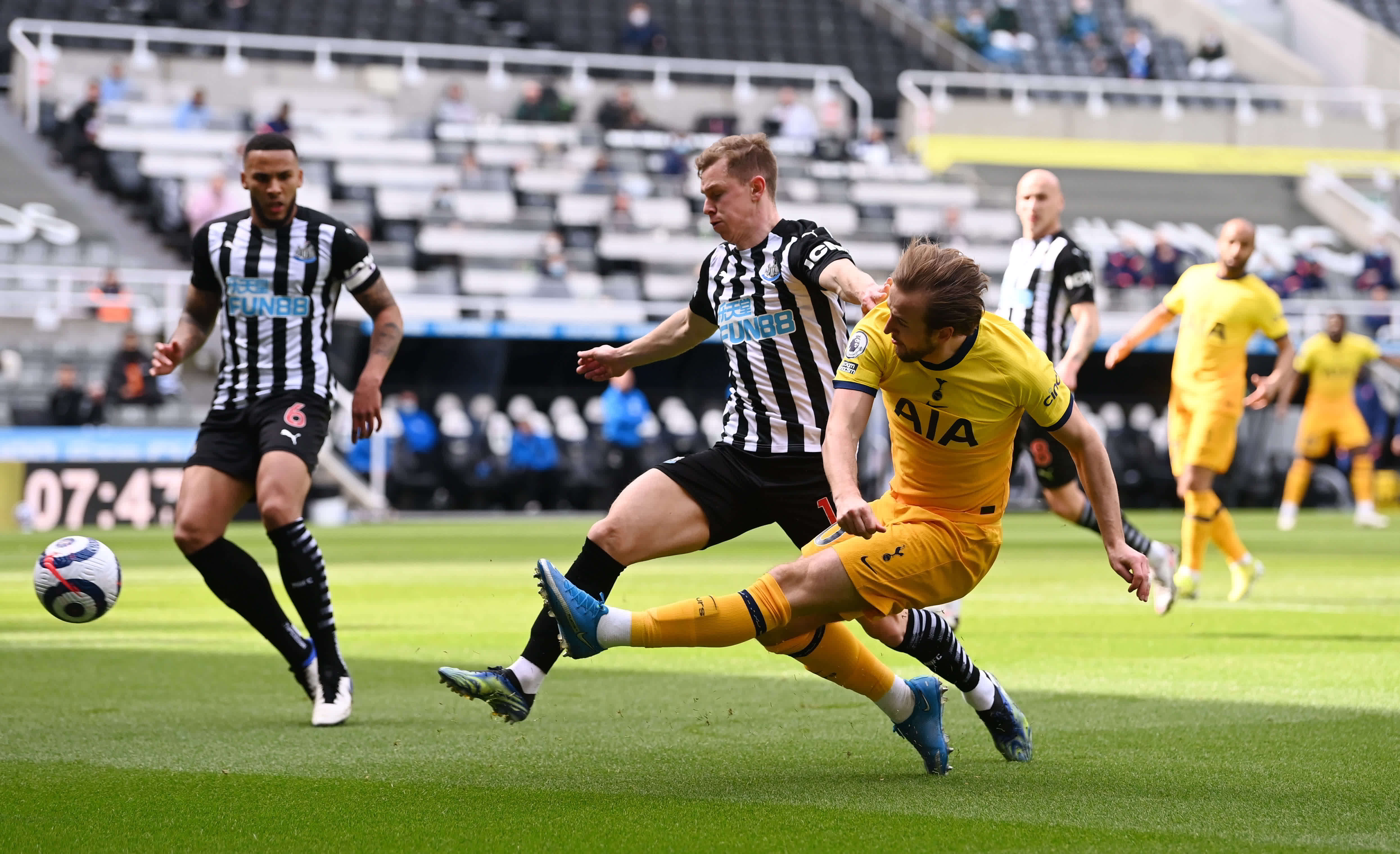 赛季中以其 赛季中以其